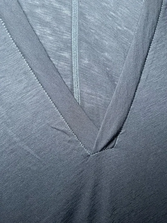 Free People We The Free Women’s Black V-Neck Short Sleeve Top Size Medium - Picture 5 of 10